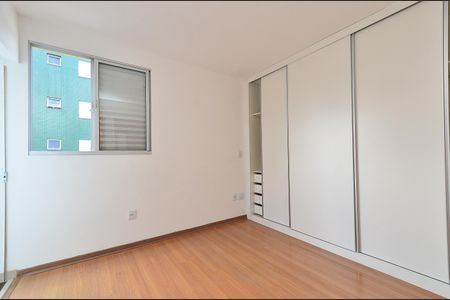 Apartamento à venda com 186m², 3 quartos e 2 vagasSuite