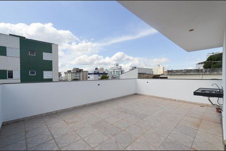 Apartamento à venda com 186m², 3 quartos e 2 vagasCobertura