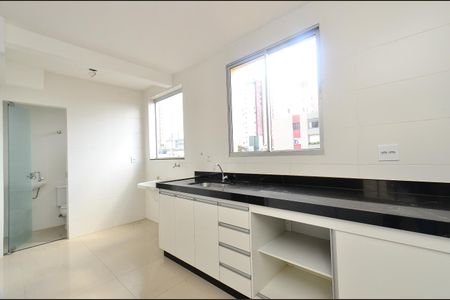 Apartamento à venda com 186m², 3 quartos e 2 vagasCozinha