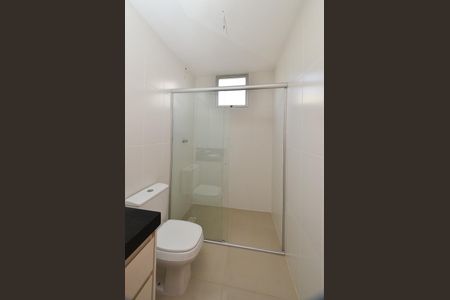 Apartamento à venda com 186m², 3 quartos e 2 vagasBanheiro Social