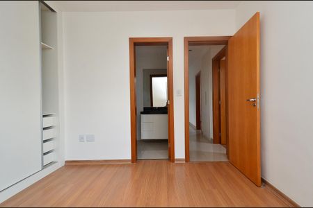Apartamento à venda com 186m², 3 quartos e 2 vagasSuite