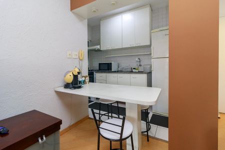 Cozinha de apartamento para alugar com 2 quartos, 52m² em Cidade Monções, São Paulo