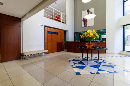 Apartamento à venda com 52m², 2 quartos e 1 vaga Apartamento à venda com 52m², 2 quartos e 1 vagaHall Social