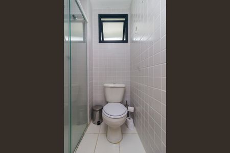 Apartamento à venda com 52m², 2 quartos e 1 vaga Apartamento à venda com 52m², 2 quartos e 1 vagaBanheiro social