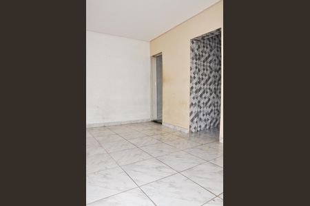 Casa para alugar com 150m², 1 quarto e sem vagaSala