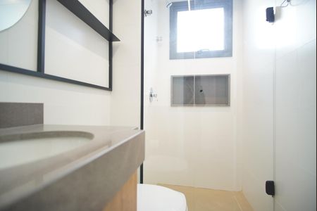 Apartamento à venda com 74m², 2 quartos e 1 vagaBanheiro Corredor