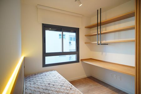 Apartamento à venda com 74m², 2 quartos e 1 vagaQuarto 