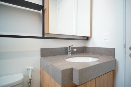 Apartamento à venda com 74m², 2 quartos e 1 vagaBanheiro da Suíte