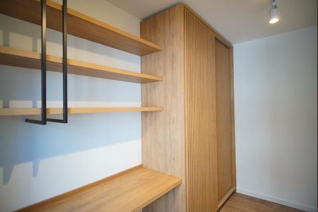 Apartamento à venda com 74m², 2 quartos e 1 vagaQuarto 