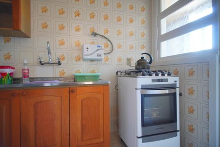 Apartamento para alugar com 90m², 2 quartos e sem vagaCozinha
