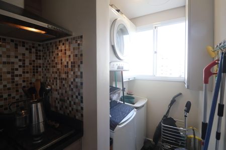 Apartamento à venda com 58m², 2 quartos e 1 vagaCozinha e Área de Serviço