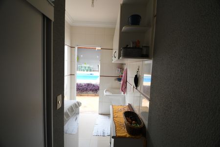 Casa à venda com 260m², 3 quartos e 4 vagasÁrea de Serviço