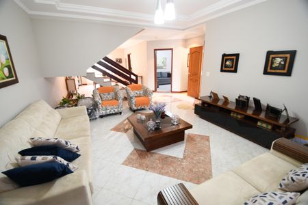 Casa à venda com 260m², 3 quartos e 4 vagasSala de Estar