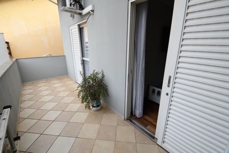 Casa à venda com 260m², 3 quartos e 4 vagasSacada da Suíte 1