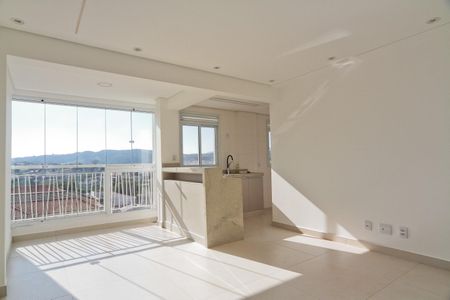 Apartamento à venda com 63m², 3 quartos e 1 vaga Apartamento à venda com 63m², 3 quartos e 1 vagaSala