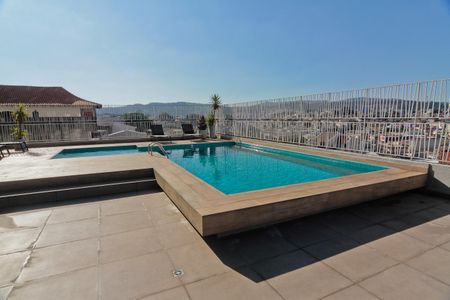 Apartamento à venda com 63m², 3 quartos e 1 vaga Apartamento à venda com 63m², 3 quartos e 1 vagaÁrea comum - Piscina