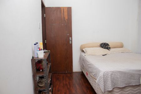 Casa à venda com 360m², 4 quartos e 4 vagas Casa à venda com 360m², 4 quartos e 4 vagasSuíte 1