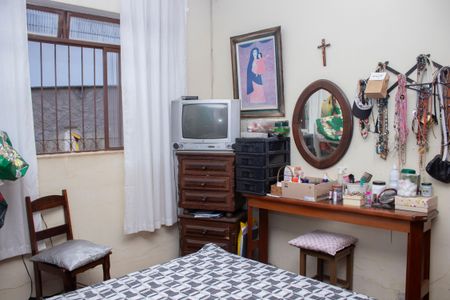 Casa à venda com 360m², 4 quartos e 4 vagas Casa à venda com 360m², 4 quartos e 4 vagasSuíte 2