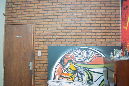 Casa à venda com 360m², 4 quartos e 4 vagas Casa à venda com 360m², 4 quartos e 4 vagasQuarto 1