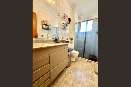 Apartamento à venda com 148m², 4 quartos e 2 vagasBanheiro