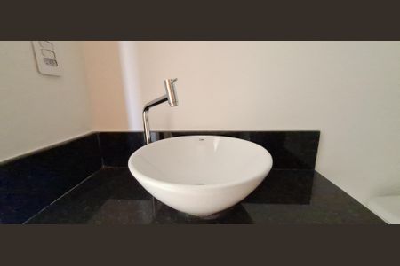 Apartamento à venda com 59m², 2 quartos e 1 vagaBanheiro 