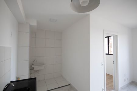 Apartamento para alugar com 37m², 2 quartos e 1 vaga Apartamento para alugar com 37m², 2 quartos e 1 vagaCozinha e Área de Serviço