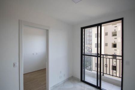 Apartamento para alugar com 37m², 2 quartos e 1 vaga Apartamento para alugar com 37m², 2 quartos e 1 vagaSala