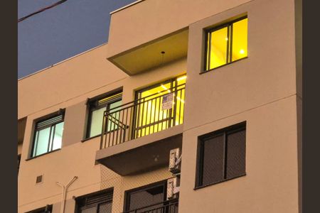 Apartamento para alugar com 57m², 2 quartos e 1 vagaPlaca