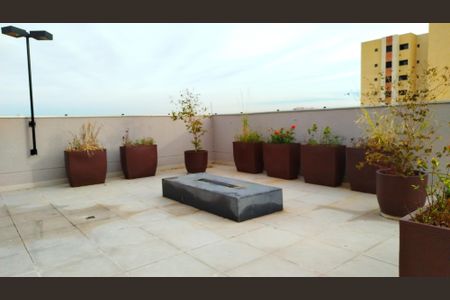 Apartamento à venda com 27m², 1 quarto e sem vagaÁrea comum - lareira