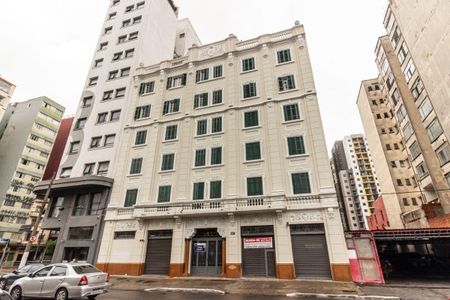 Apartamento para alugar com 36m², 1 quarto e sem vaga Apartamento para alugar com 36m², 1 quarto e sem vagaFachada