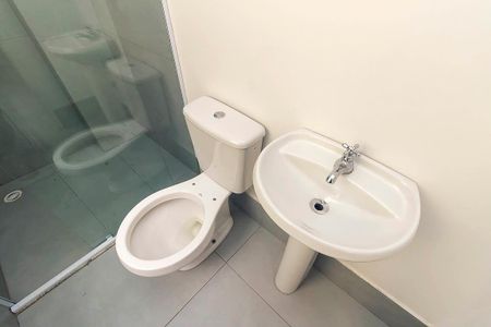 Apartamento para alugar com 36m², 1 quarto e sem vaga Apartamento para alugar com 36m², 1 quarto e sem vagaBanheiro