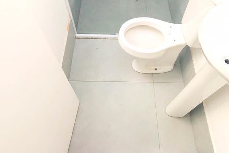 Apartamento para alugar com 36m², 1 quarto e sem vaga Apartamento para alugar com 36m², 1 quarto e sem vagaBanheiro