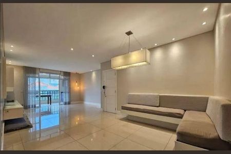 Apartamento à venda com 121m², 3 quartos e 3 vagas