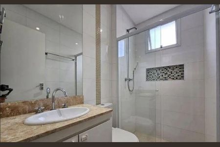 Apartamento à venda com 121m², 3 quartos e 3 vagas