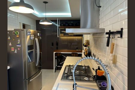 Apartamento à venda com 182m², 3 quartos e 3 vagas