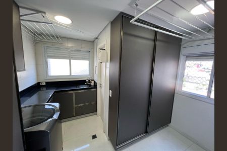 Apartamento à venda com 182m², 3 quartos e 3 vagas