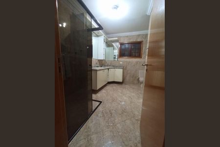 Casa à venda com 180m², 5 quartos e 5 vagas