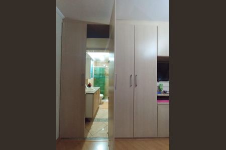 Casa à venda com 180m², 5 quartos e 5 vagas