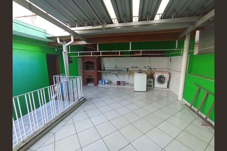 Casa à venda com 180m², 5 quartos e 5 vagas