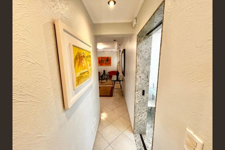 Casa à venda com 465m², 4 quartos e 7 vagasCorredor