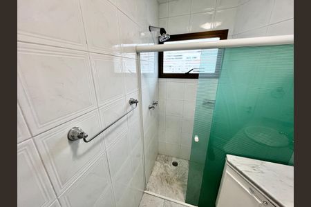 Casa à venda com 465m², 4 quartos e 7 vagasBanheiro da Suíte