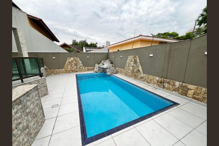 Casa à venda com 465m², 4 quartos e 7 vagasPiscina