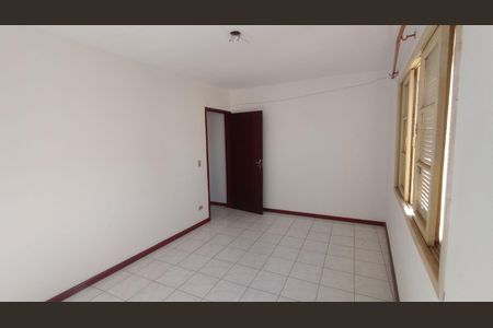 Casa à venda com 150m², 2 quartos e 2 vagas