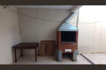 Casa à venda com 150m², 2 quartos e 2 vagas