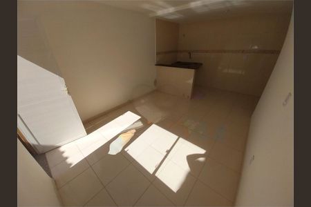 Apartamento para alugar com 60m², 2 quartos e sem vaga