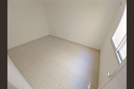 Apartamento para alugar com 60m², 2 quartos e sem vaga