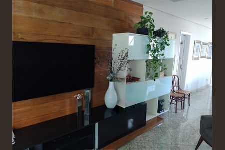 Apartamento à venda com 180m², 4 quartos e 4 vagas