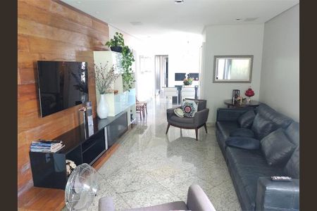 Apartamento à venda com 180m², 4 quartos e 4 vagas