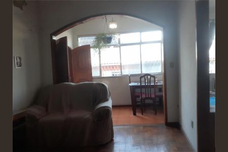 Apartamento à venda com 68m², 2 quartos e 1 vaga