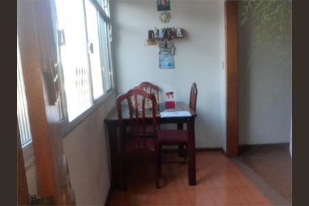 Apartamento à venda com 68m², 2 quartos e 1 vaga